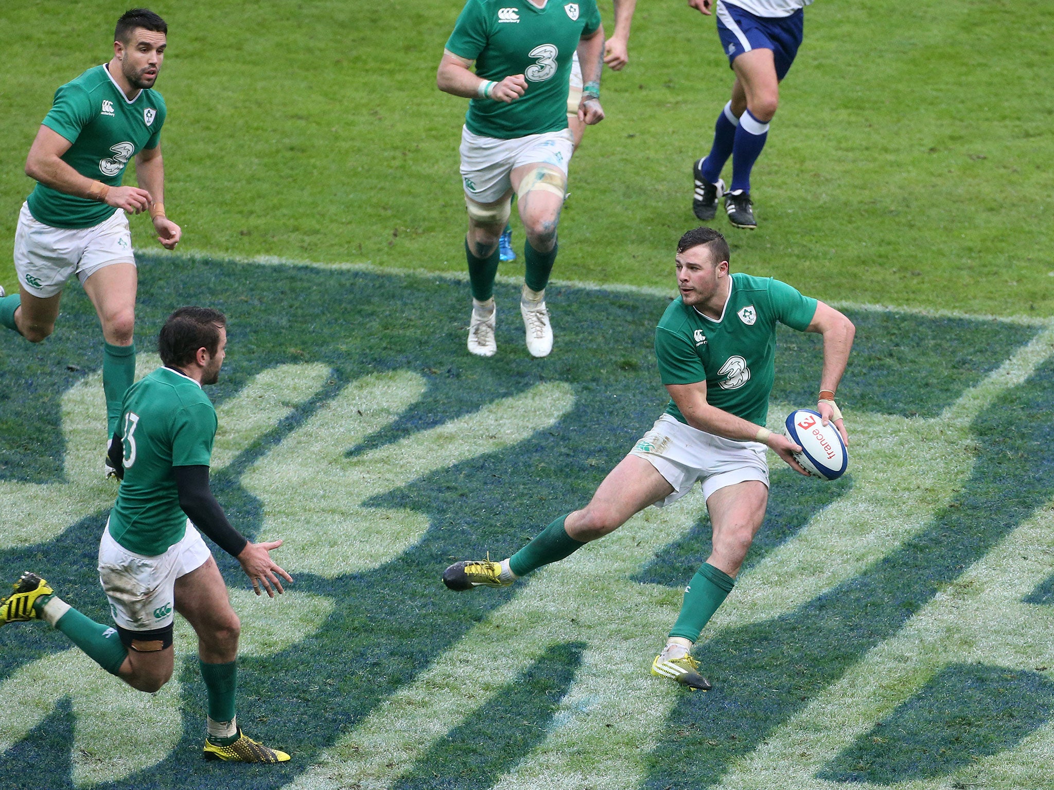 Henshaw could start at outside centre