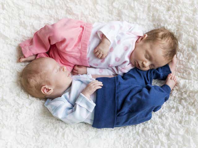 A study estimates heteropaternal superfecundation could occur in one in 400 twins births in the US