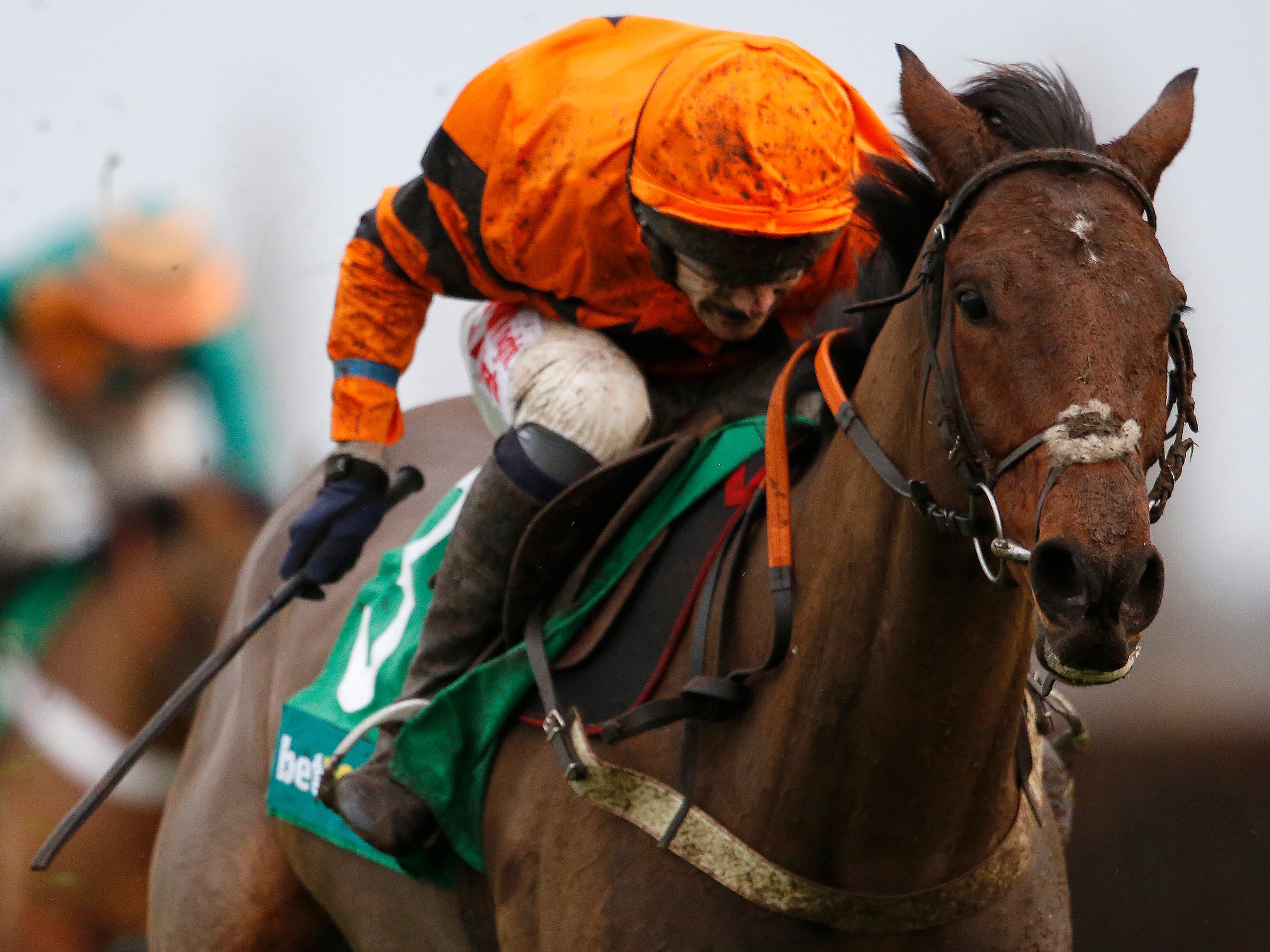 Thistlecrack in action