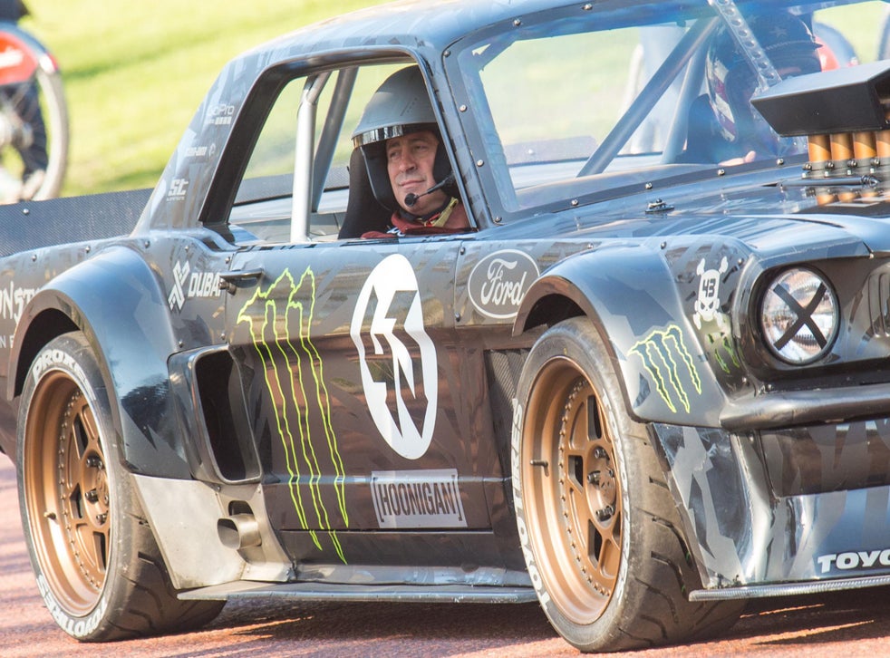 Top Gear Announces New Hosts Paddy Mcguinness And Andrew Flintoff After Matt Leblanc S Exit In 2020 Top Gear Paddy Mcguinness Tops