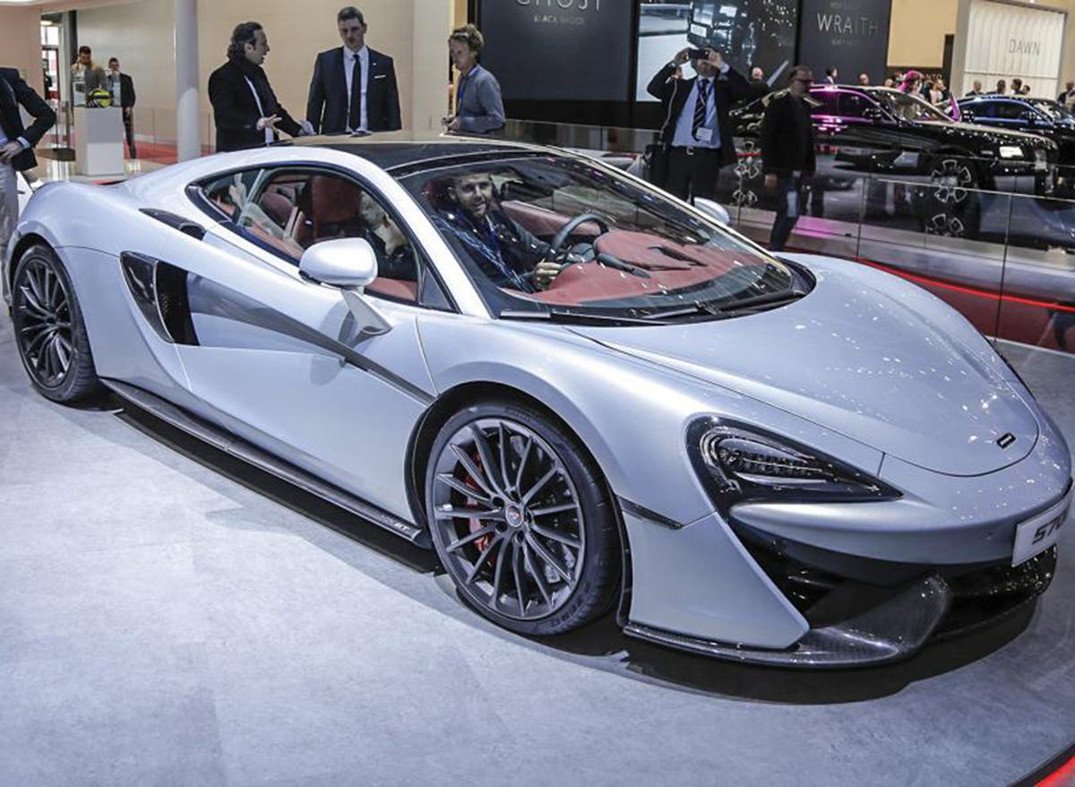 MCLAREN 570gt салон