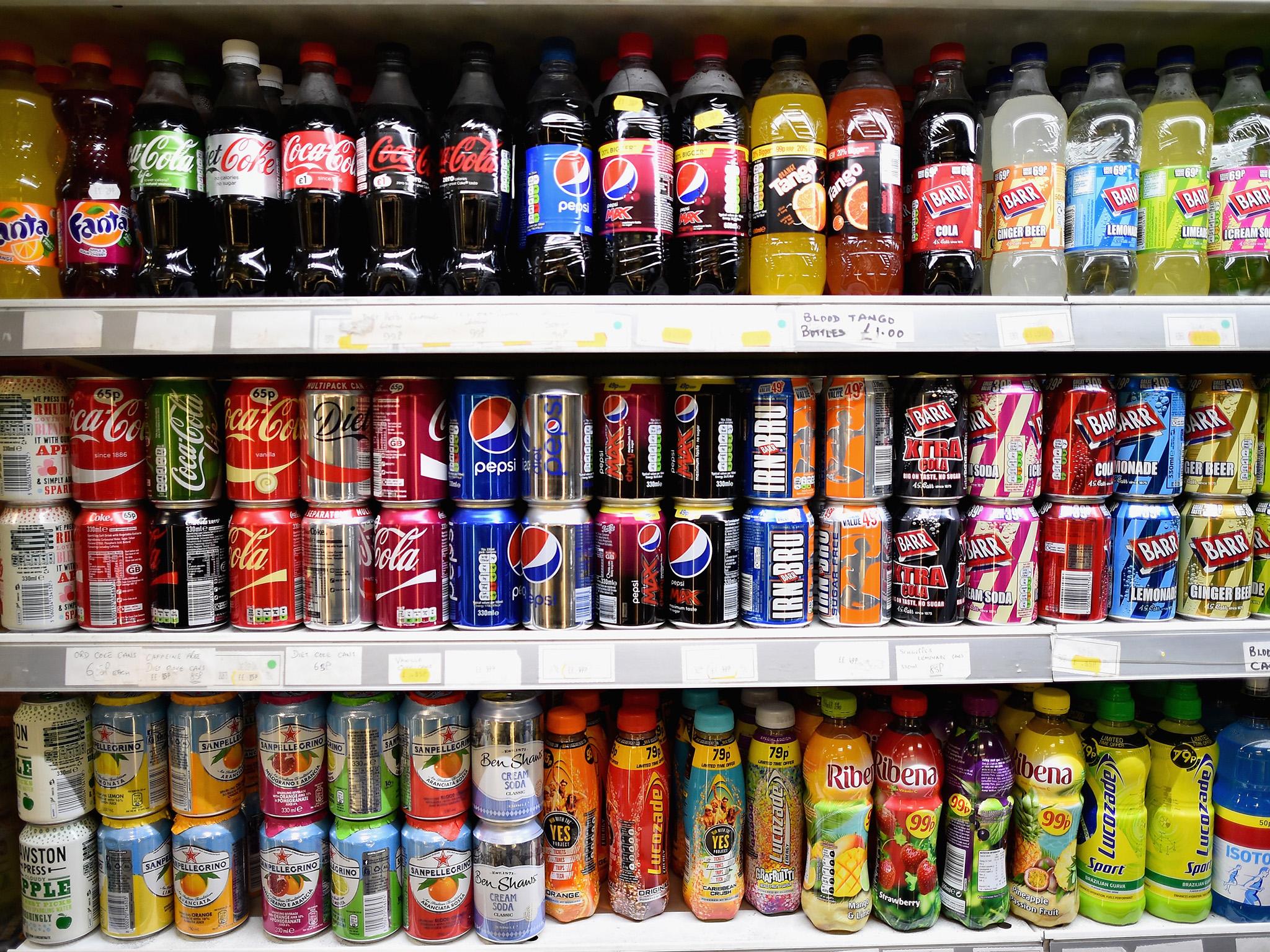 fizzy-drink-adverts-should-contain-health-warnings-pressure-group-says