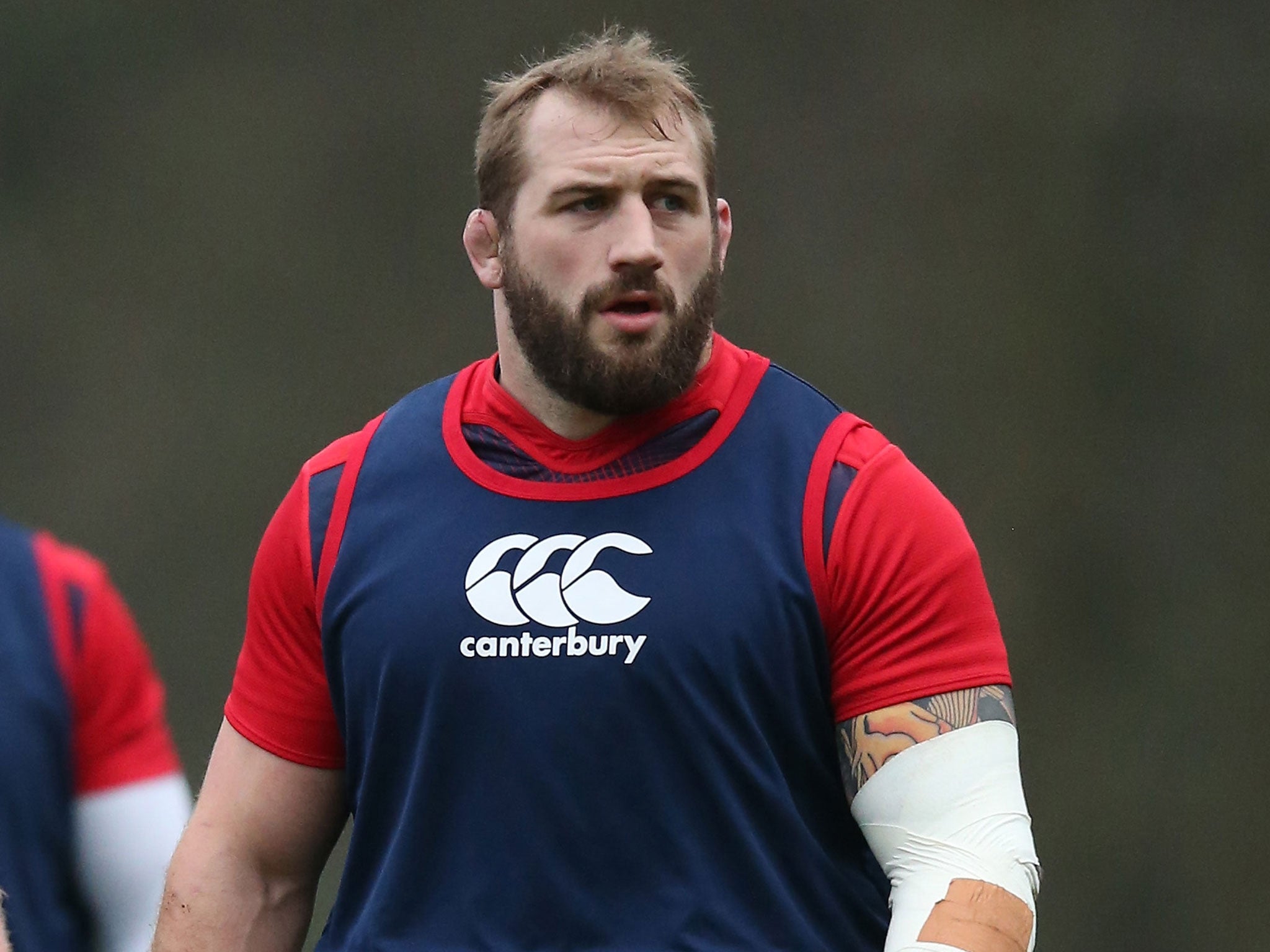 Joe Marler has been replaced by Mako Vunipola in the England side to face France
