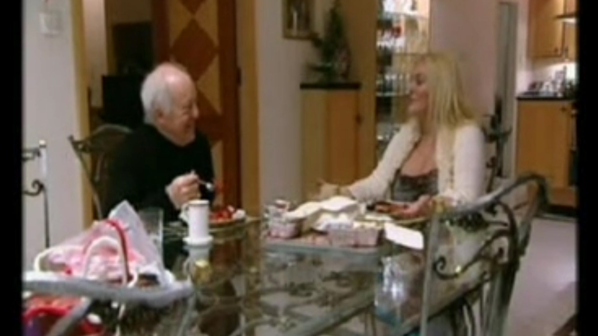 Paul Daniels Remembering when magician was on Wife Swap with Vanessa Feltz The Independent The Independent