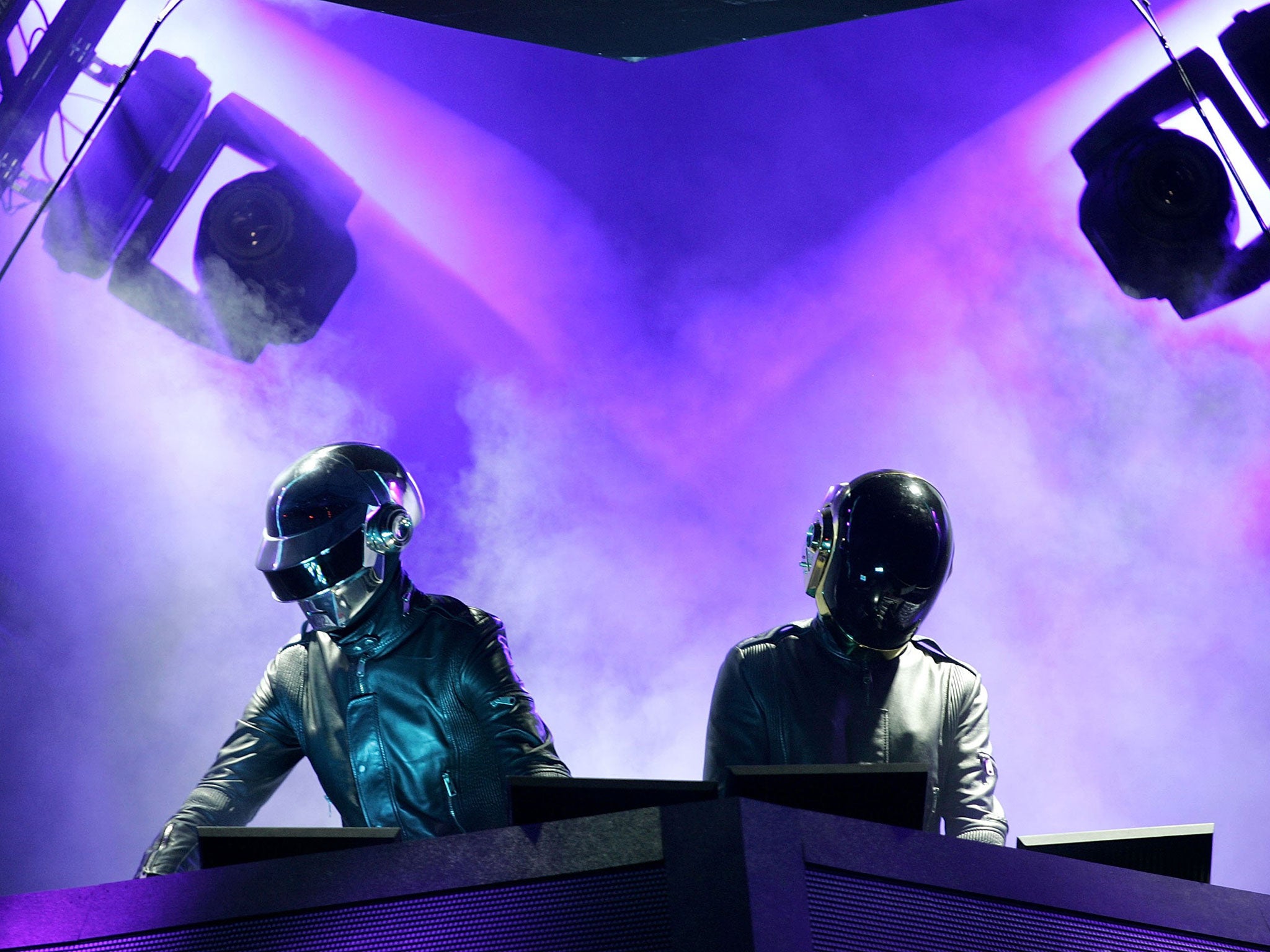 French artists such as Daft Punk, are increasingly singing in English to attract an international audience