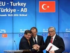 EU and Turkey make 'historic' deal to stem flow of refugees