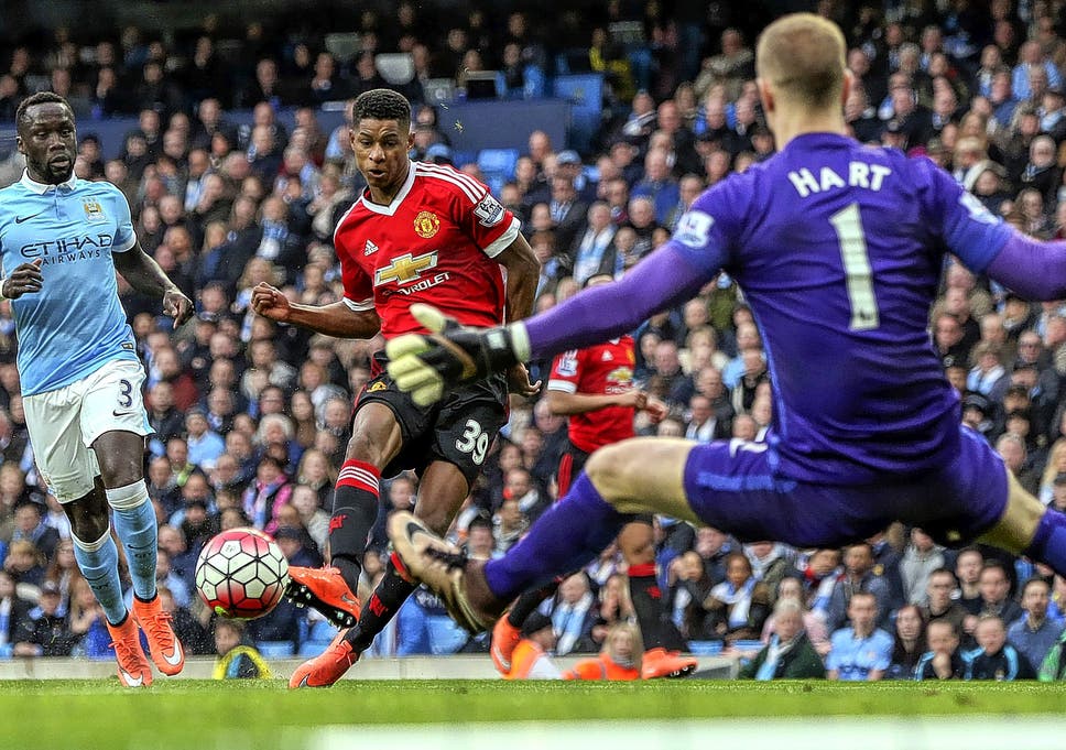 Image result for marcus rashford running with ball