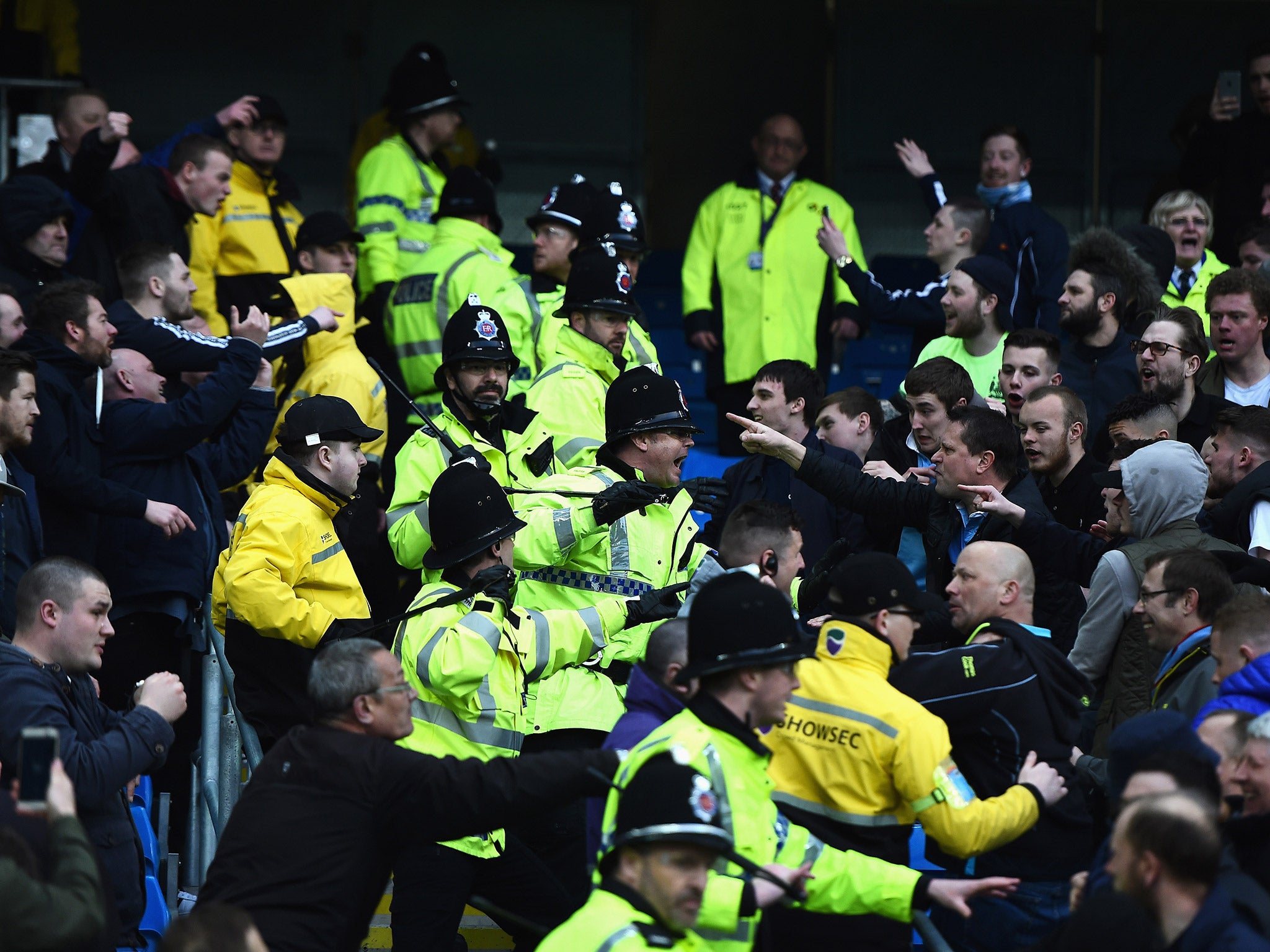 Manchester United fans arrested as rival groups clash at Bruges