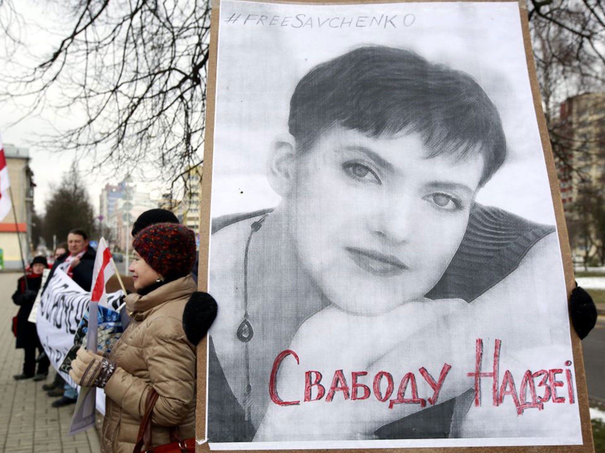 &#13;
Belarussians gather in support of Nadiya Savchenko, in front of the Russian embassy in Minsk &#13;
