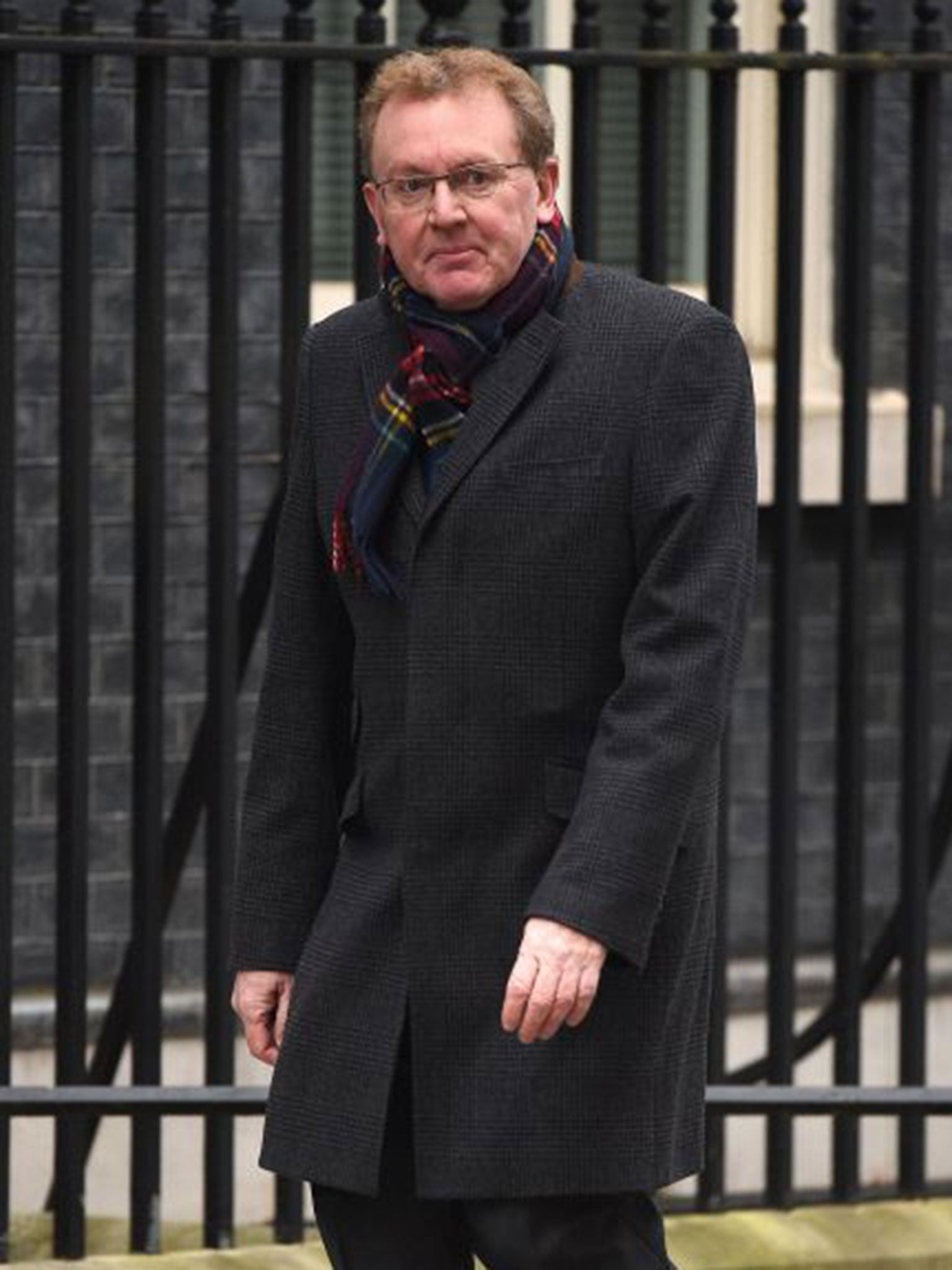 David Mundell will warn voters to be “very wary” of campaigners who play down the risks of the UK going it alone