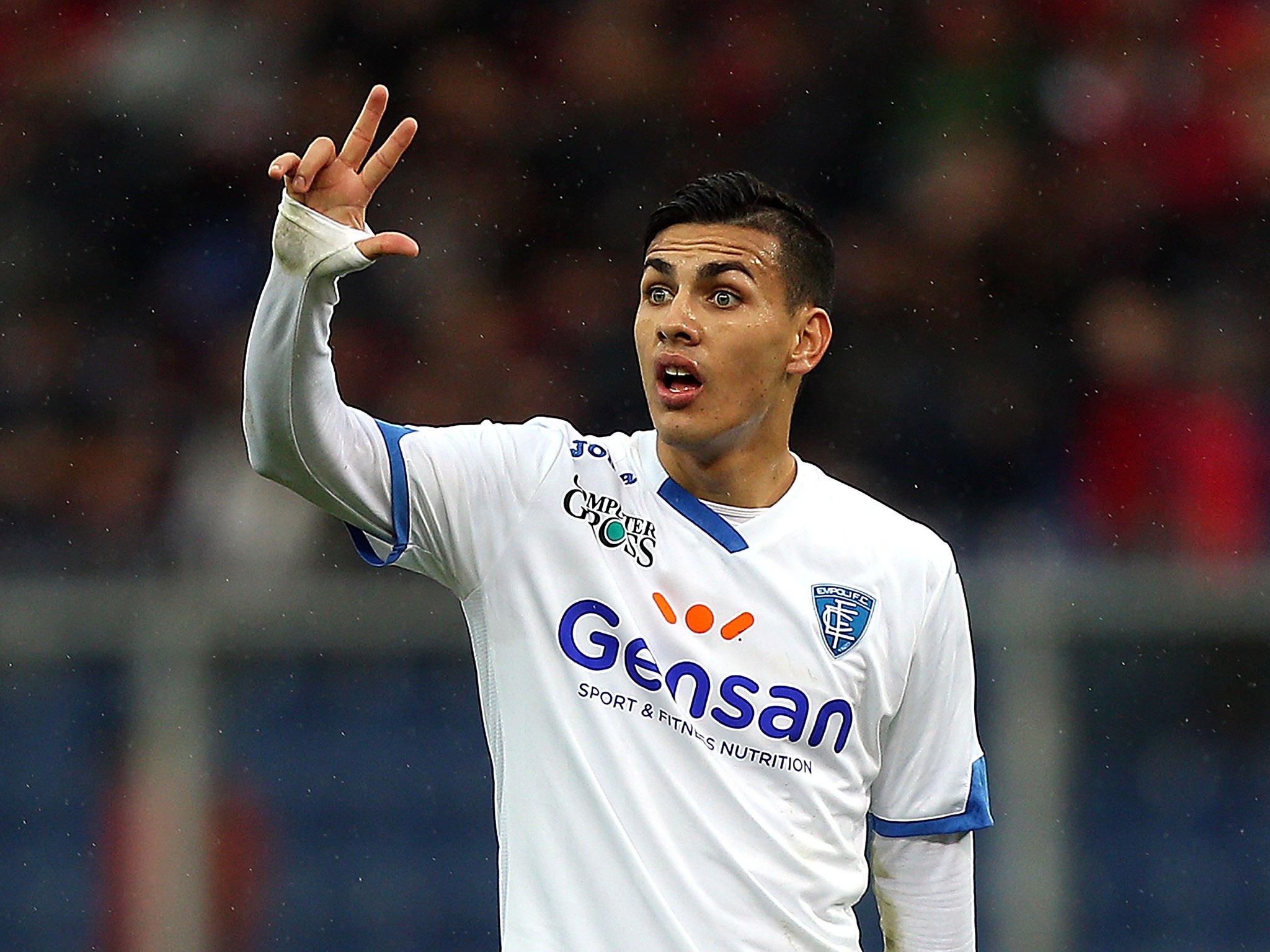 Leandro Paredes in action for Empoli on loan this season