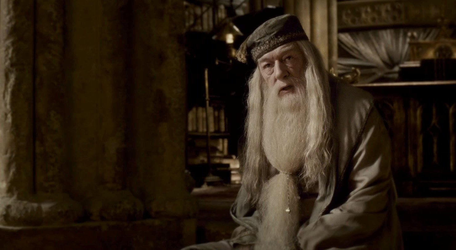 JK Rowling hinted at Dumbledore's death in third Harry Potter book ...