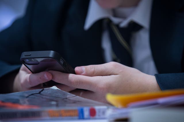 Many teachers say they are aware of pupils using social media for ‘sexting’