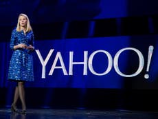 Verizon 'agrees to buy Yahoo' for $5bn