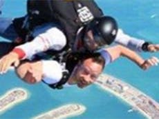 Read more

John Terry goes sky diving in Dubai