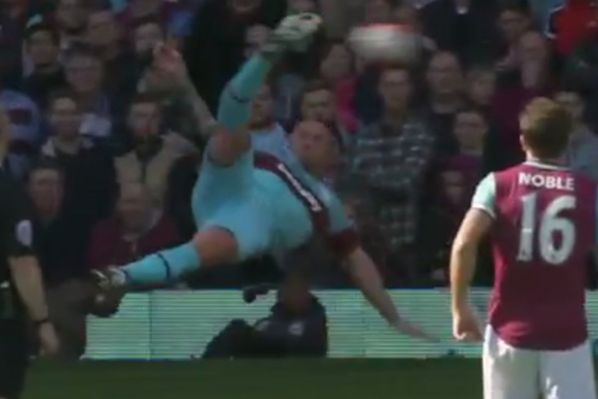 Dean Ashton goal video: Retired former West Ham striker scores ...