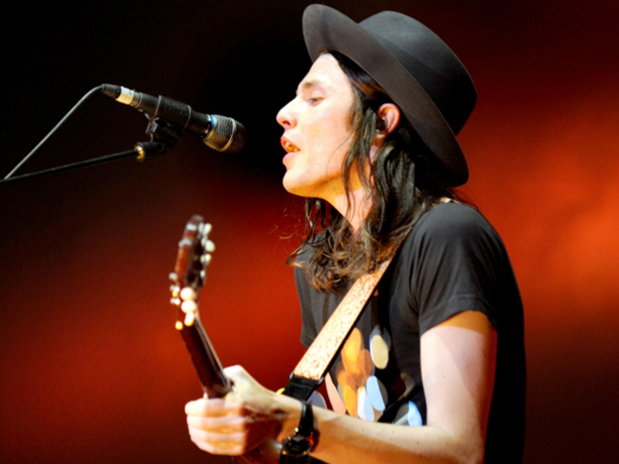James Bay performs his string of hits at Hammersmith's Eventim Apollo