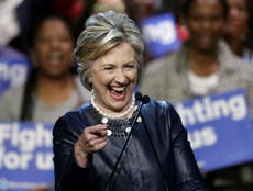 Hillary Clinton rocks at Harlem’s Apollo Theater for black voters