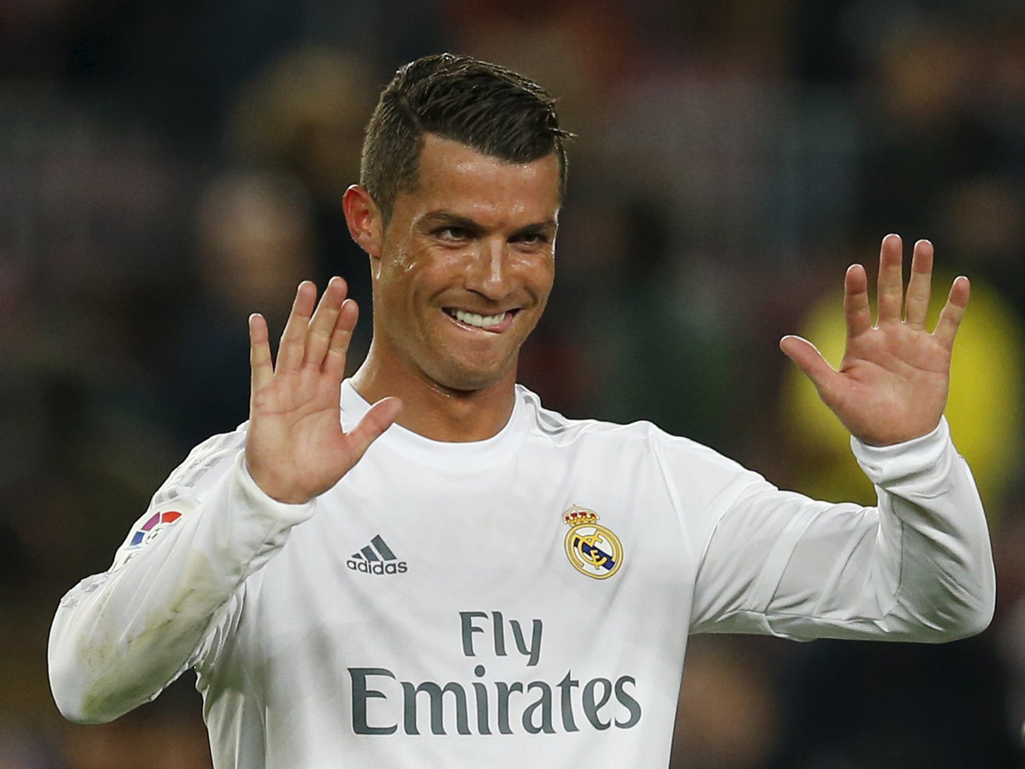 Cristiano Ronaldo switched to Real Madrid for £80m