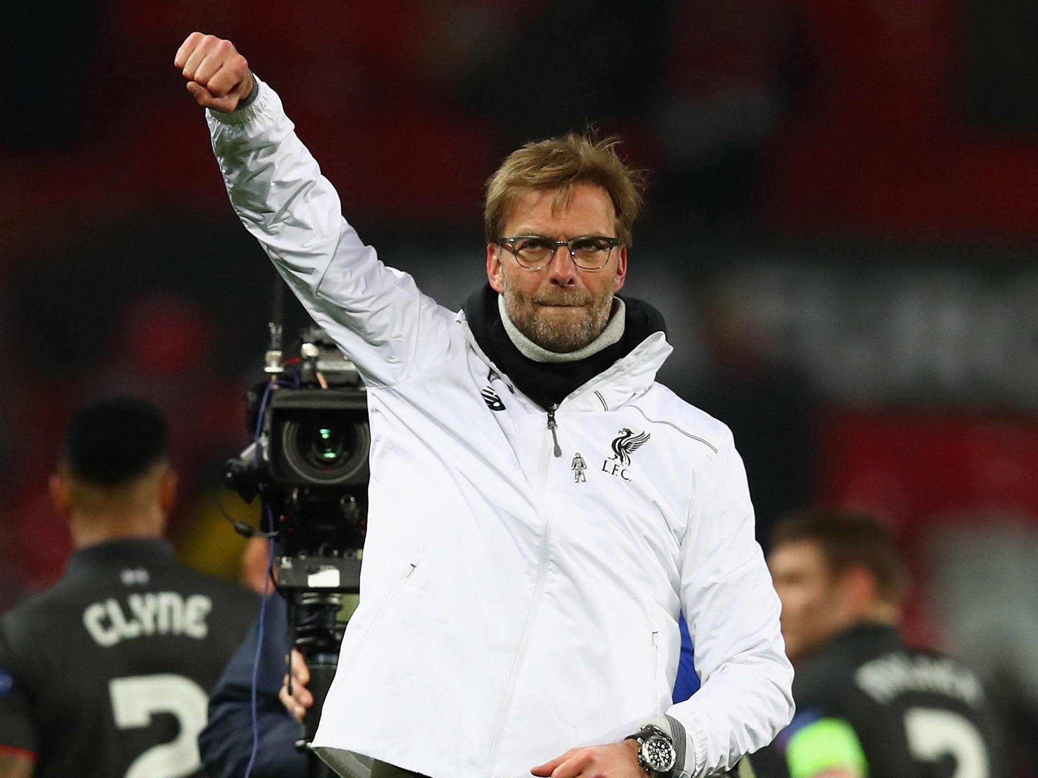 Klopp salutes Liverpool supporters following victory at Manchester United