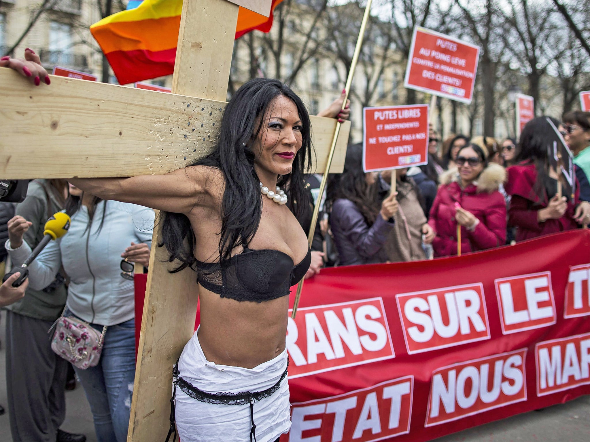 France Makes Paying For Sex A Crime And Divides Opinion Among The Nations Prostitutes The 1270