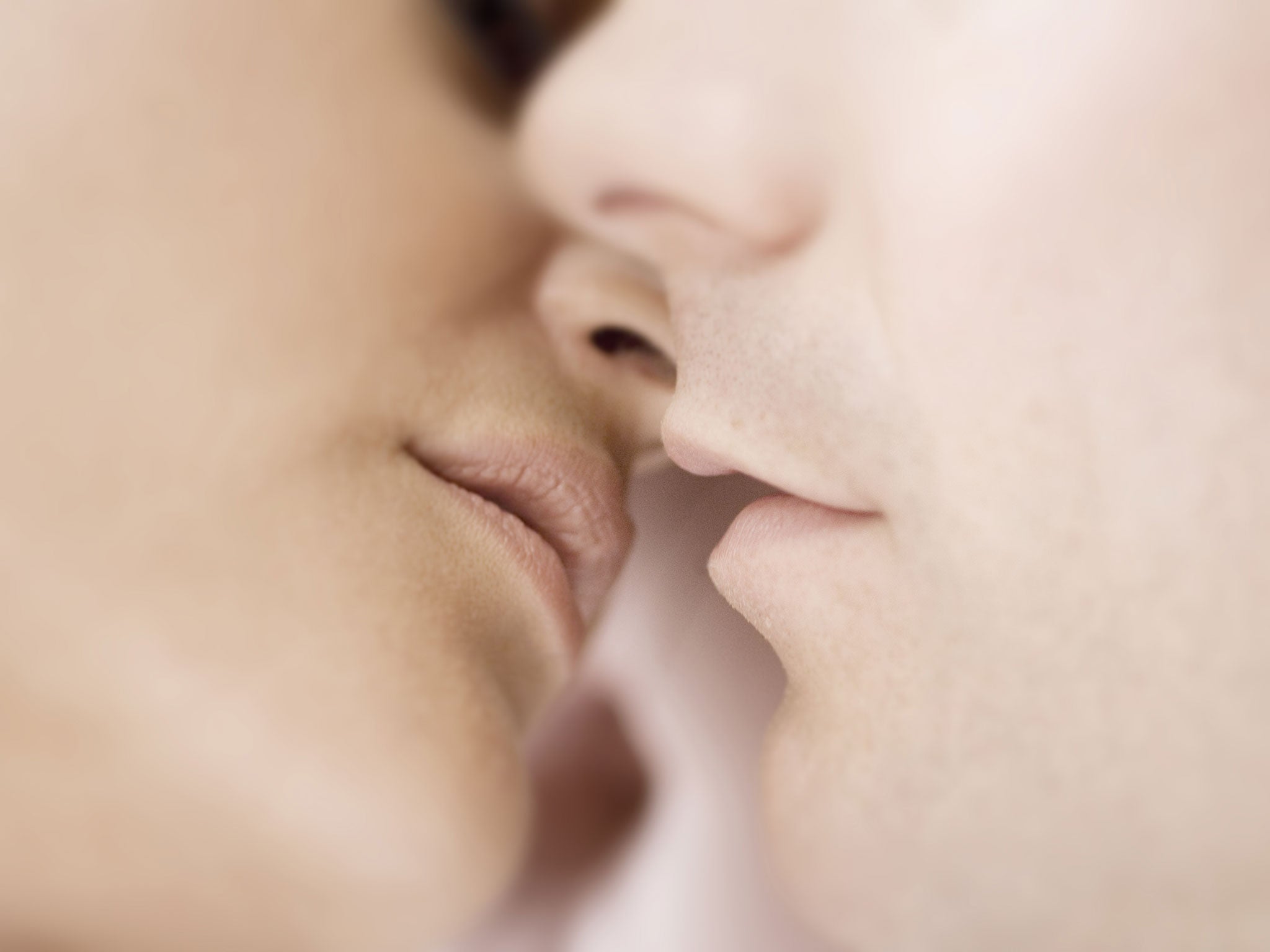 New study reveals why some women can't reach orgasm during ...