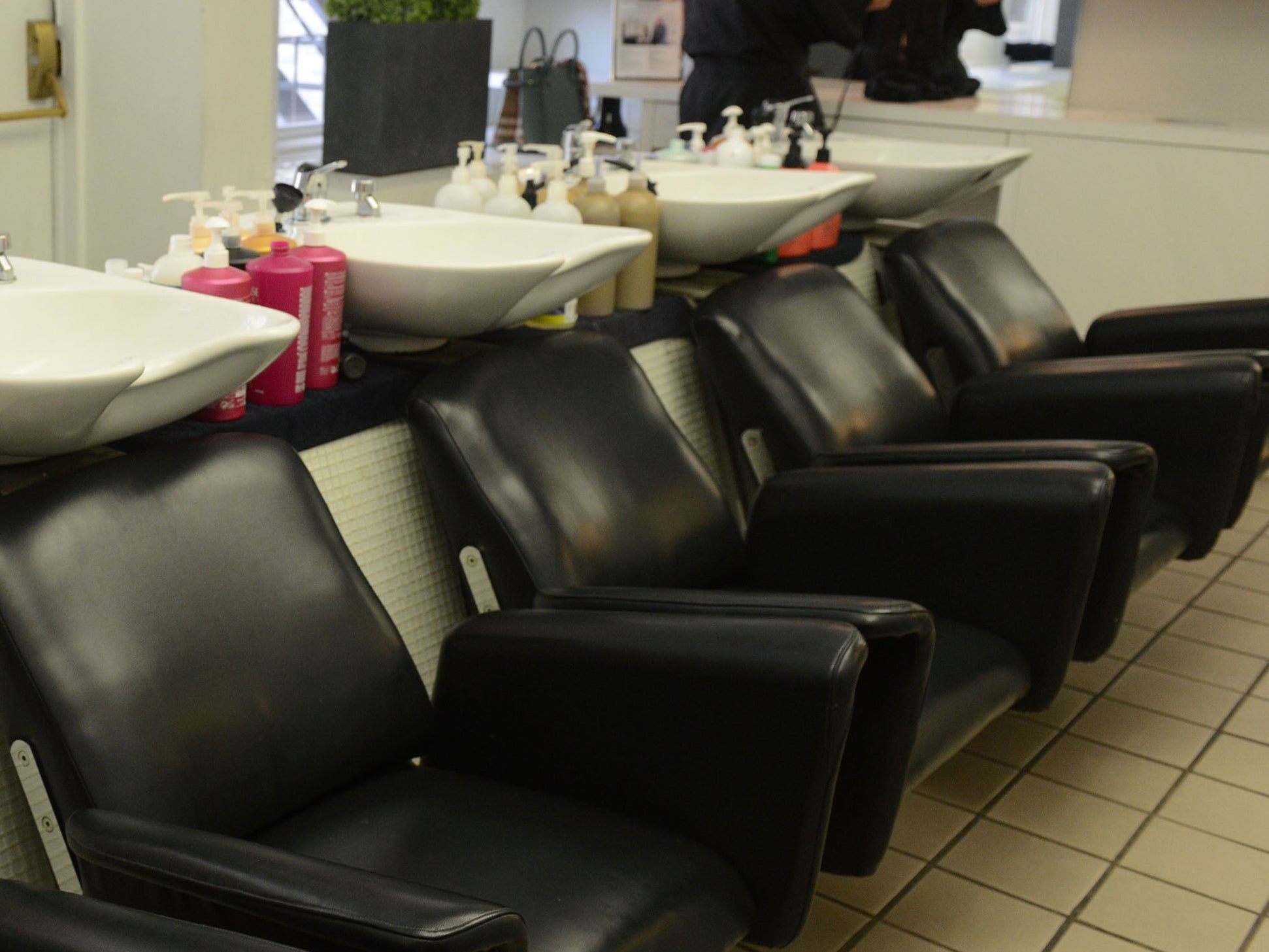 Gay Insult At Hairdresser Considered Not Homophobic By French
