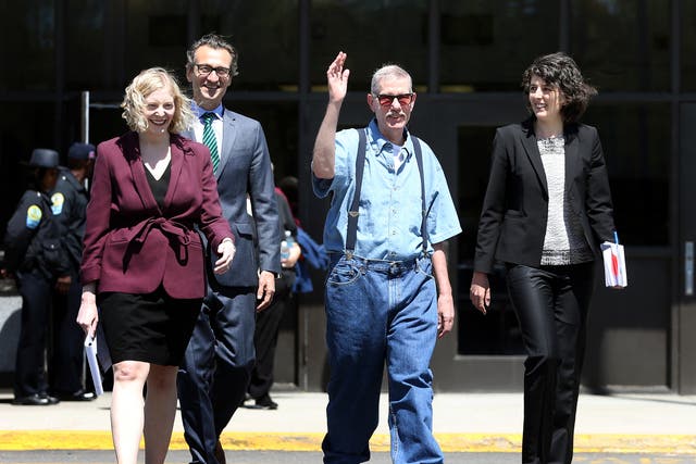 Keith Allen Harward walks out of the Nottoway Correctional Center with his attorneys <em>AP</em>