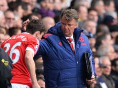 Manchester United fans furious with Van Gaal over tactics