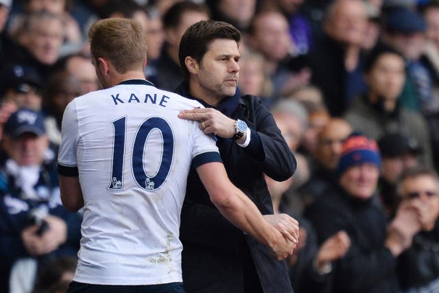 Mauricio Pochettino embraces Harry Kane during Tottenham's 3-0 win over Manchester United