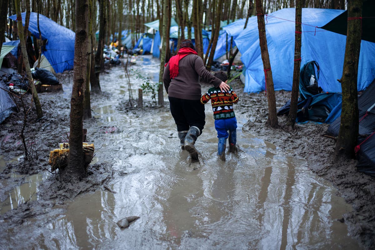 What life looks like for refugees in France | The Independent | The ...