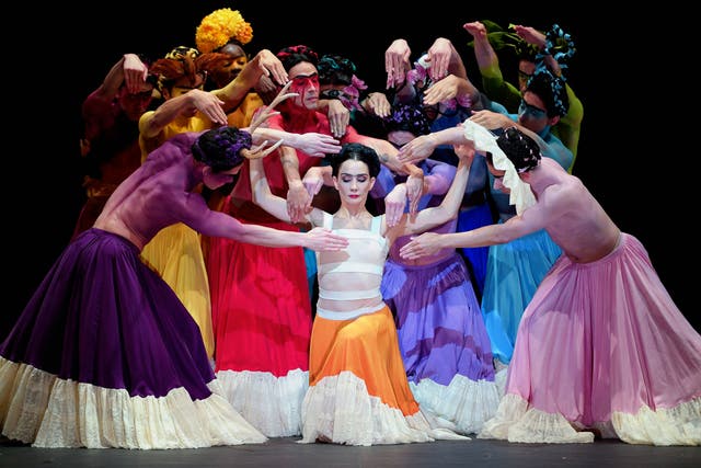 Ballerina Tamara Rojo as Frida Kahlo in Broken Wings by Annabelle Lopez Ochoa