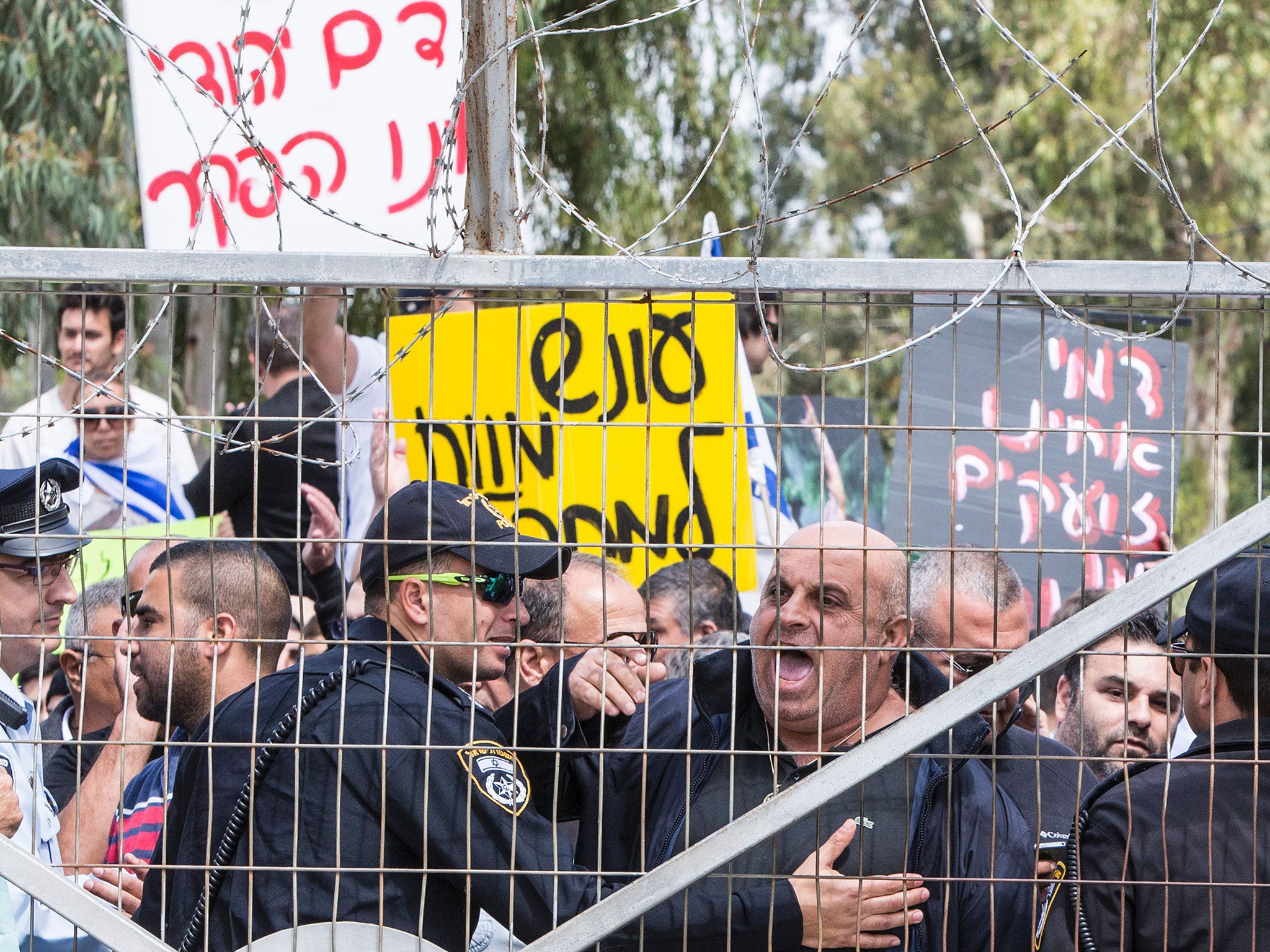 A protest in support of the soldier who was filmed shooting a Palestinian man dead in front of the Israeli Army Justice court in Kiryat Malakhi on March 29, 2016