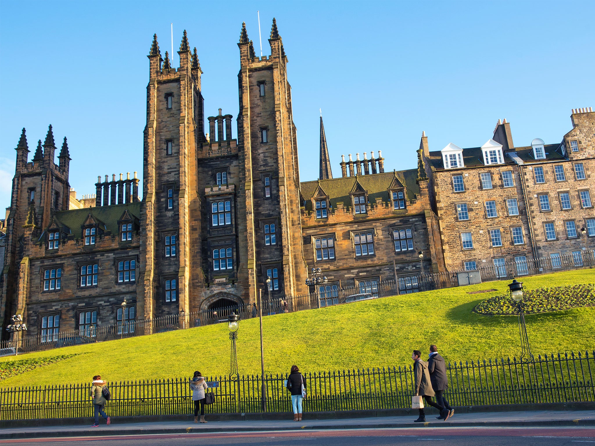 Unlike students elsewhere in the UK, Scottish students are not required to pay tuition fees when attending Scottish institutions, such as Edinburgh Univeristy
