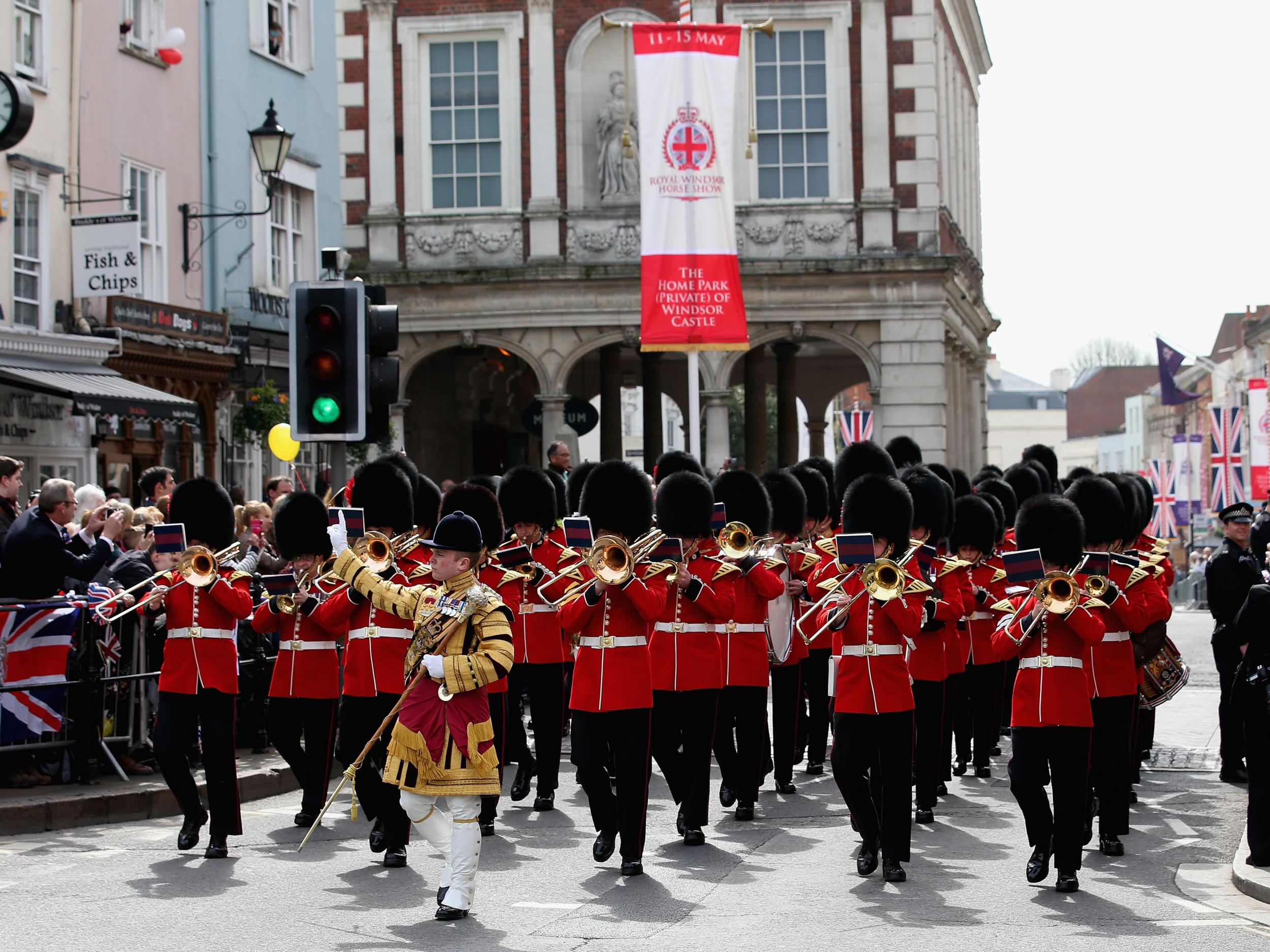 Bond Street lights up London with a tribute to HM Queen Elizabeth