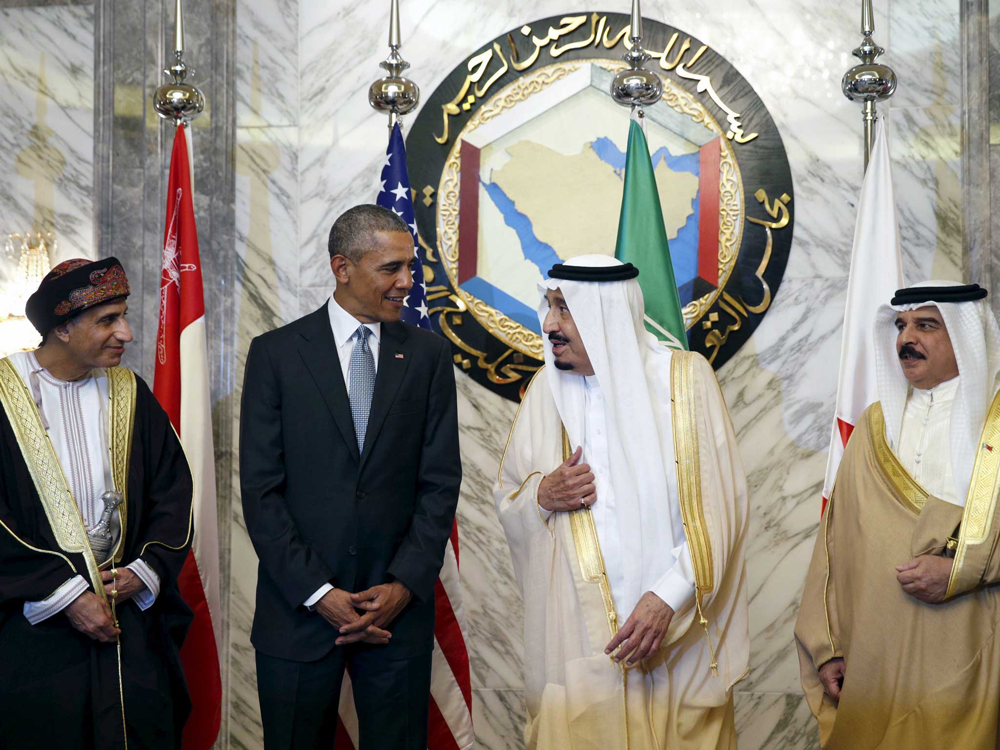 U.S. President Barack Obama speaks with Oman's Deputy Prime Minister Sayyid Fahd bin Mahmoud al Said (L), Saudi Arabia's King Salman (2nd R) and Bahrain's King Hamad bin Isa al-Khalifa (R) during the summit of the Gulf Cooperation Council (GCC) in Riyadh, Saudi Arabia