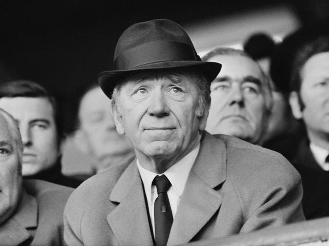 Sir Matt Busby considered resigning after Manchester United's 1966 struggles