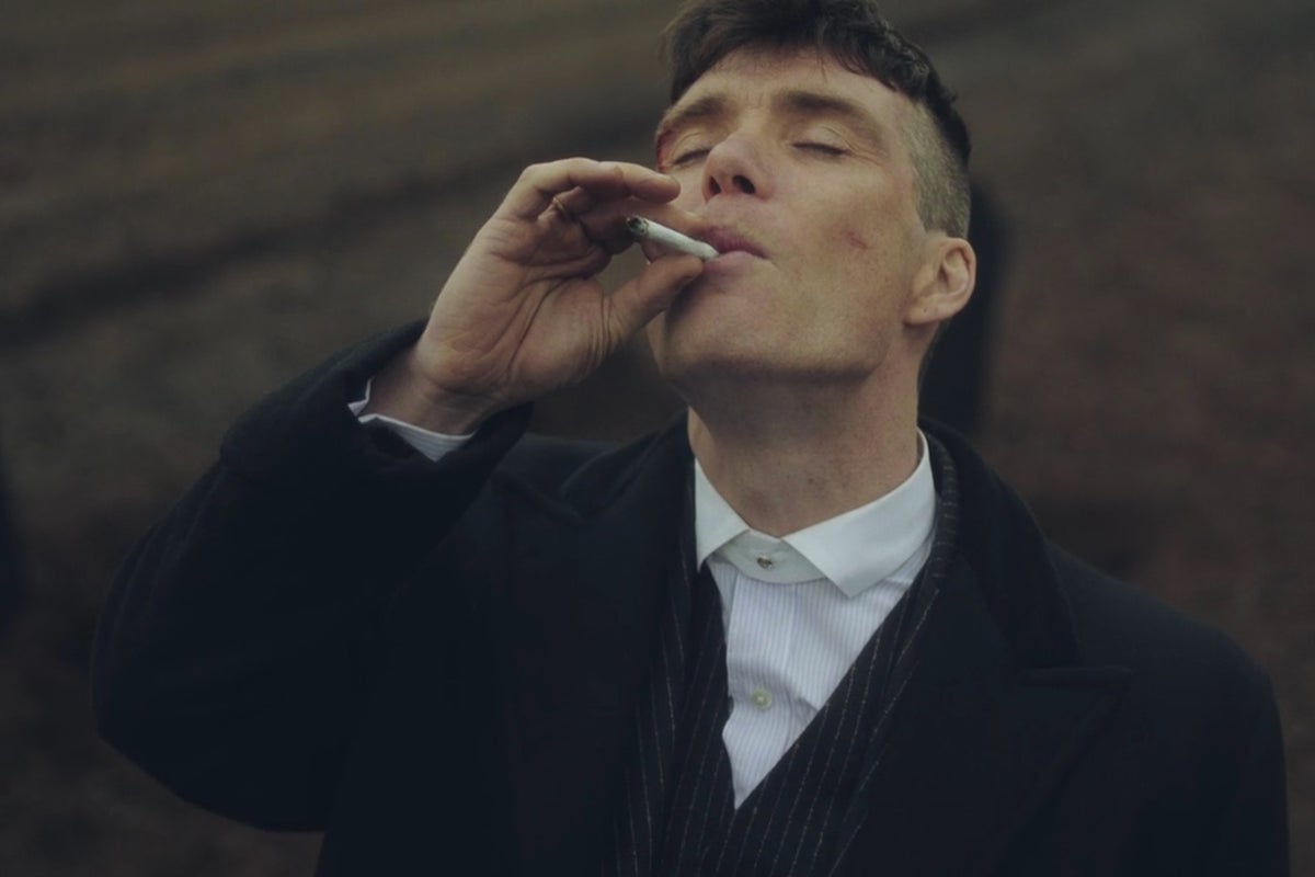 how many cigarettes does tommy shelby smoke a day Peaky Blinders: Cillian Murphy has smoked over 3,000 (herbal) cigarettes  playing Tommy Shelby | The Independent