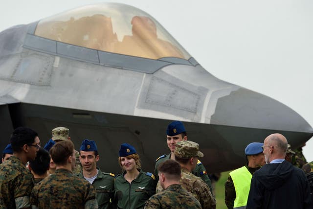 The US airplanes' crews were welcomed at the Romanian air base near the Black Sea
