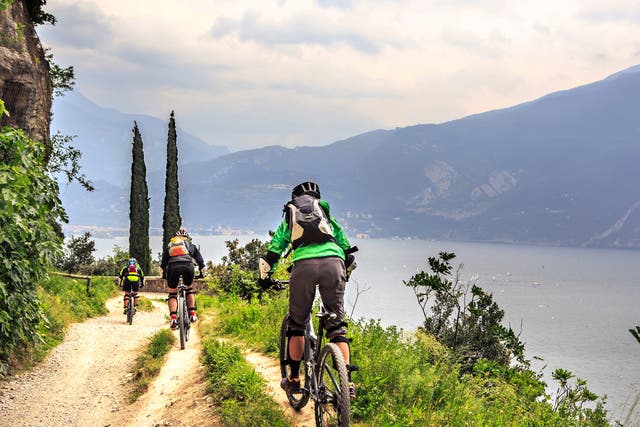 Cycling around Lake Garda