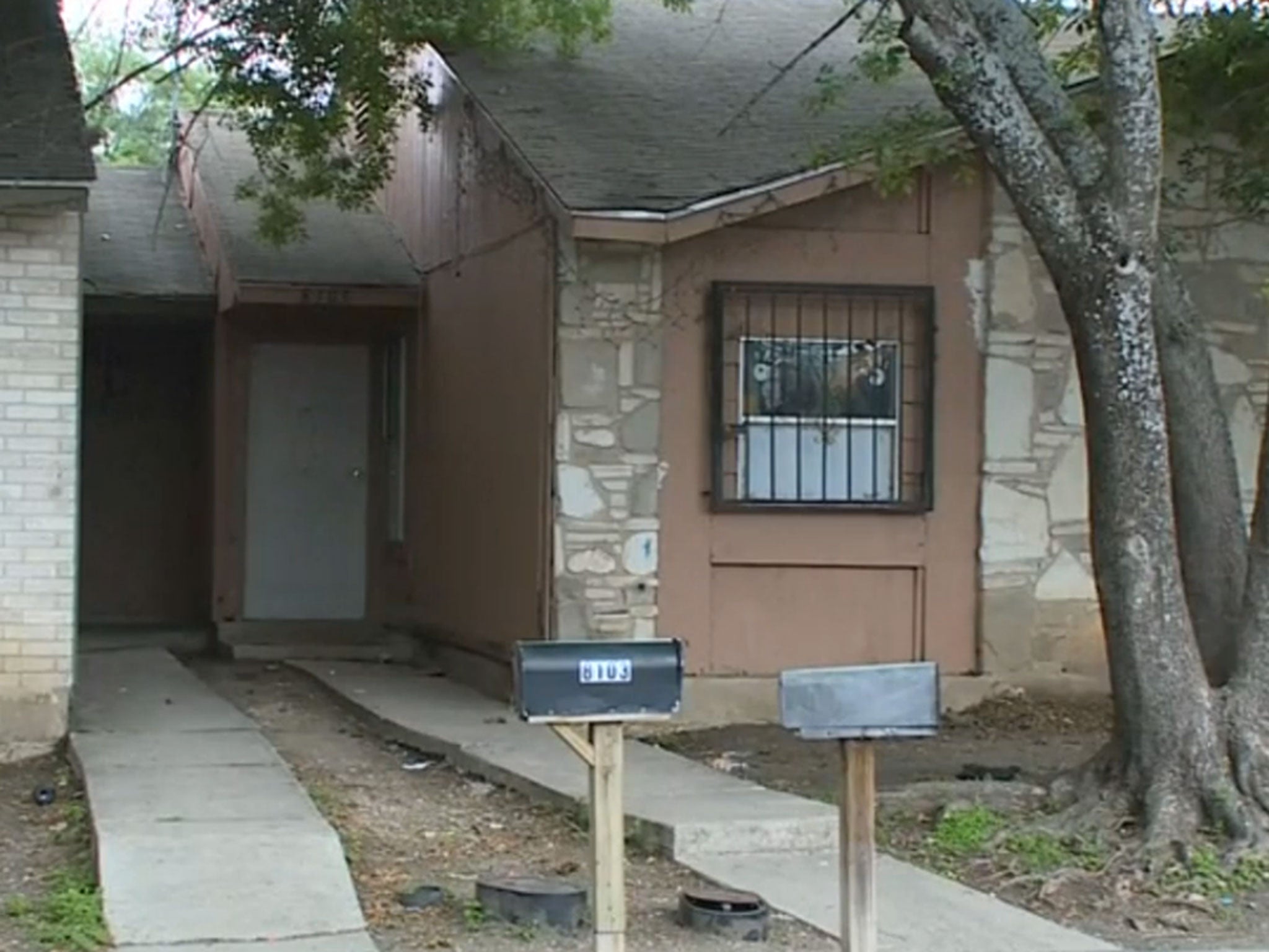 The San Antonio house where the two young children were discovered by deputies