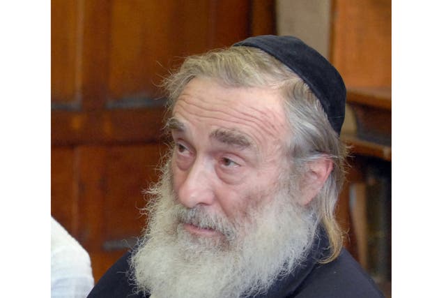 Rabbi Daniel Greer giving a talk at Yeshiva New Haven in 2007 <em>AP</em>