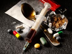 Health experts call for illegal drug use and possession to be decriminalised