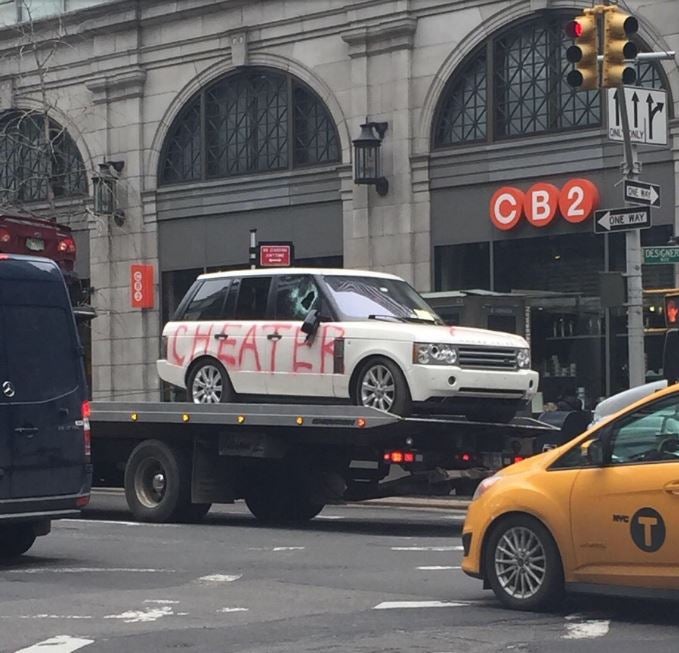 Eagle-eyed tweeters spotted that a similar stunt was pulled in New York in March 2015