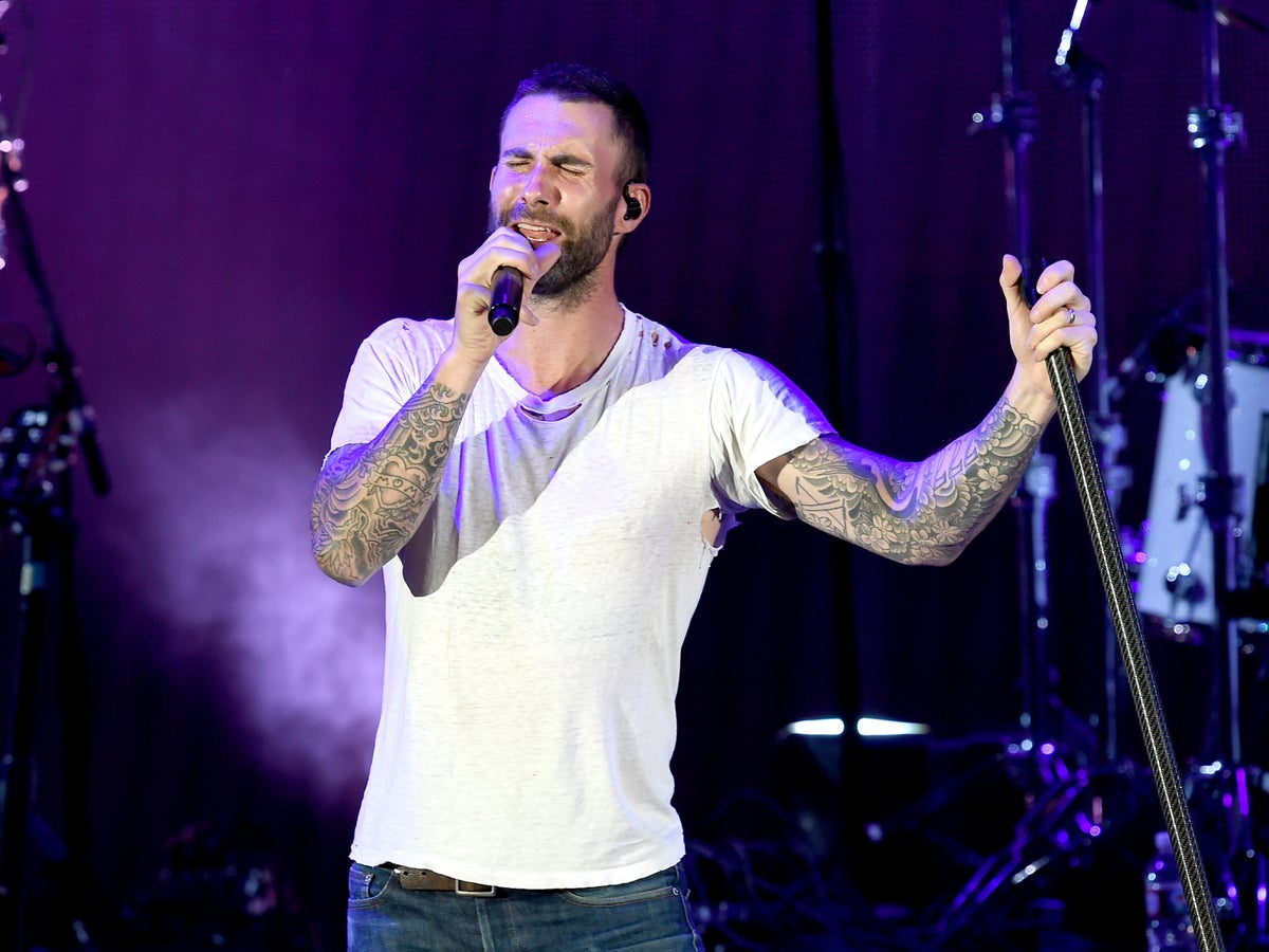 Simple taste of fear' as Maroon 5 lead drama-free Super Bowl halftime show  - Entertainment - The Jakarta Post