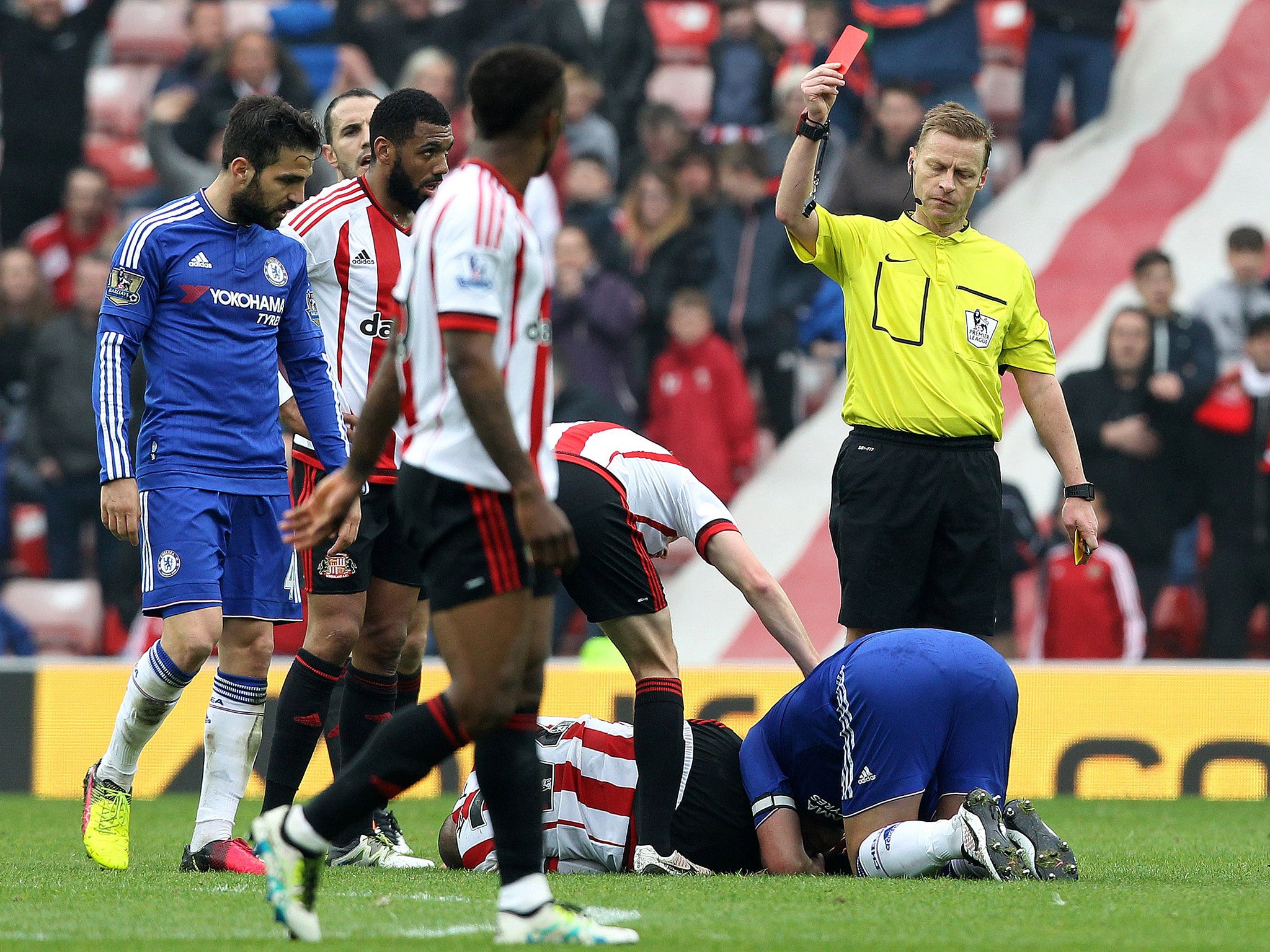 &#13;
John Terry is shown the red card for a foul on Wahbi Khazri &#13;