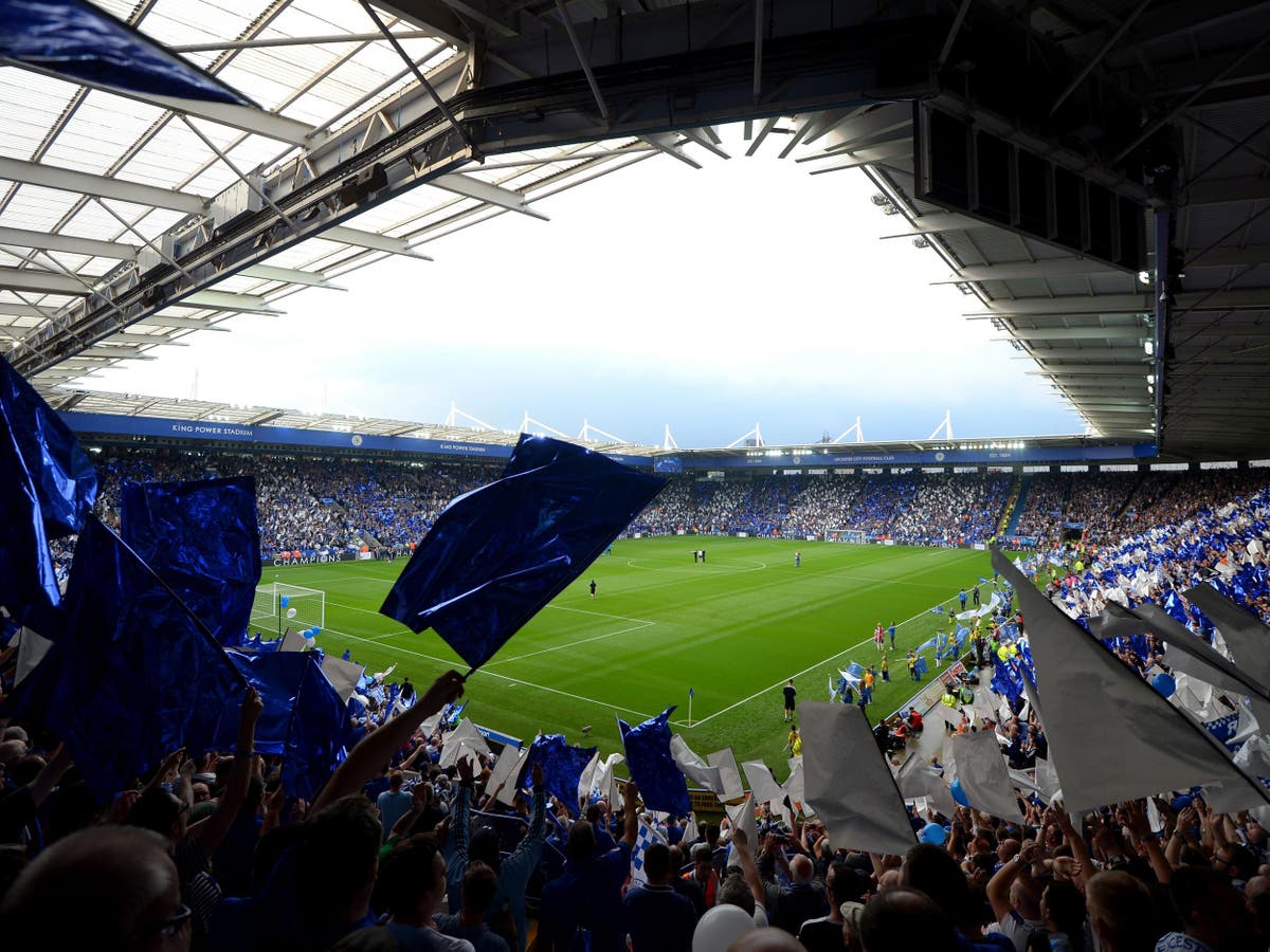 Leicester celebrates its team's triumph on a day of opera and hysteria ...