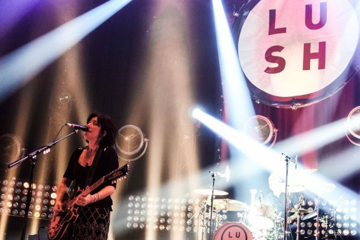 Lush, Roundhouse, gig review: Reformed band still have 'power to thrill ...