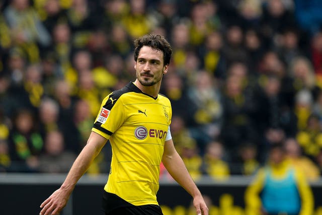 Borussia Dortmund have announced that Mats Hummels will leave the club to return to Bayern Munich