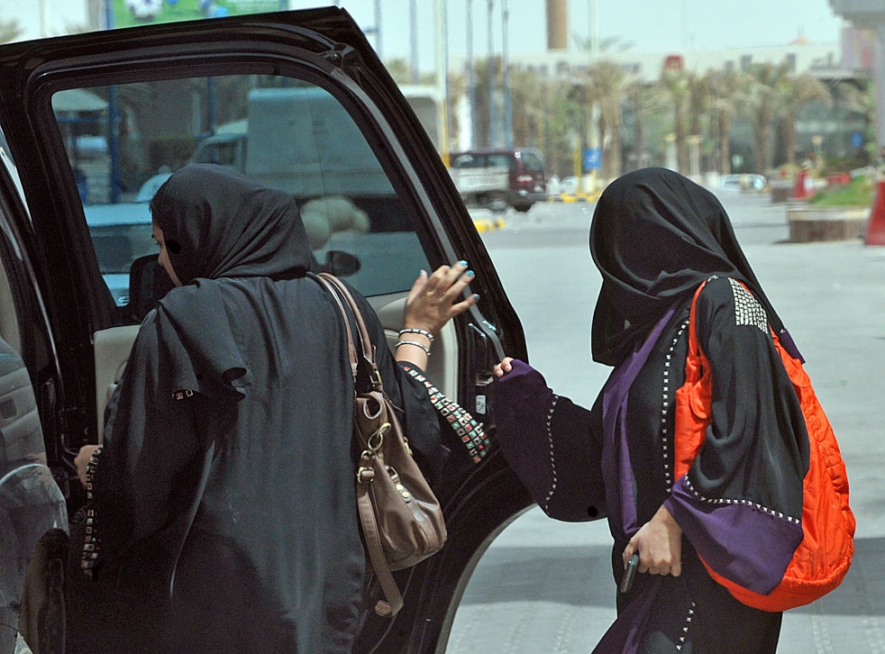 Saudis take to social media with campaign supporting women's right to